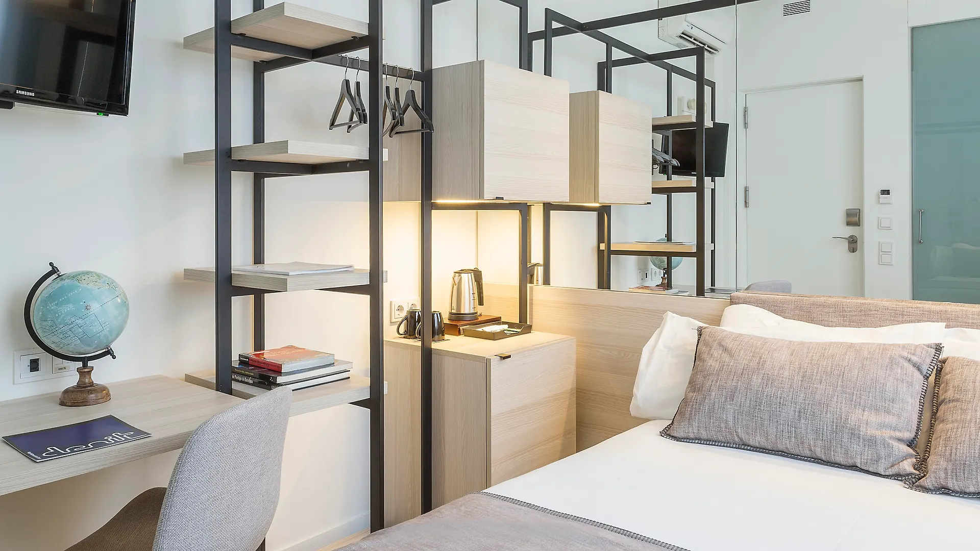 Hotel Denit Barcelona España