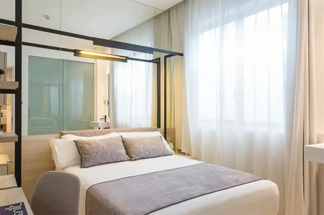 Hotel Denit Barcelona 3*,  España